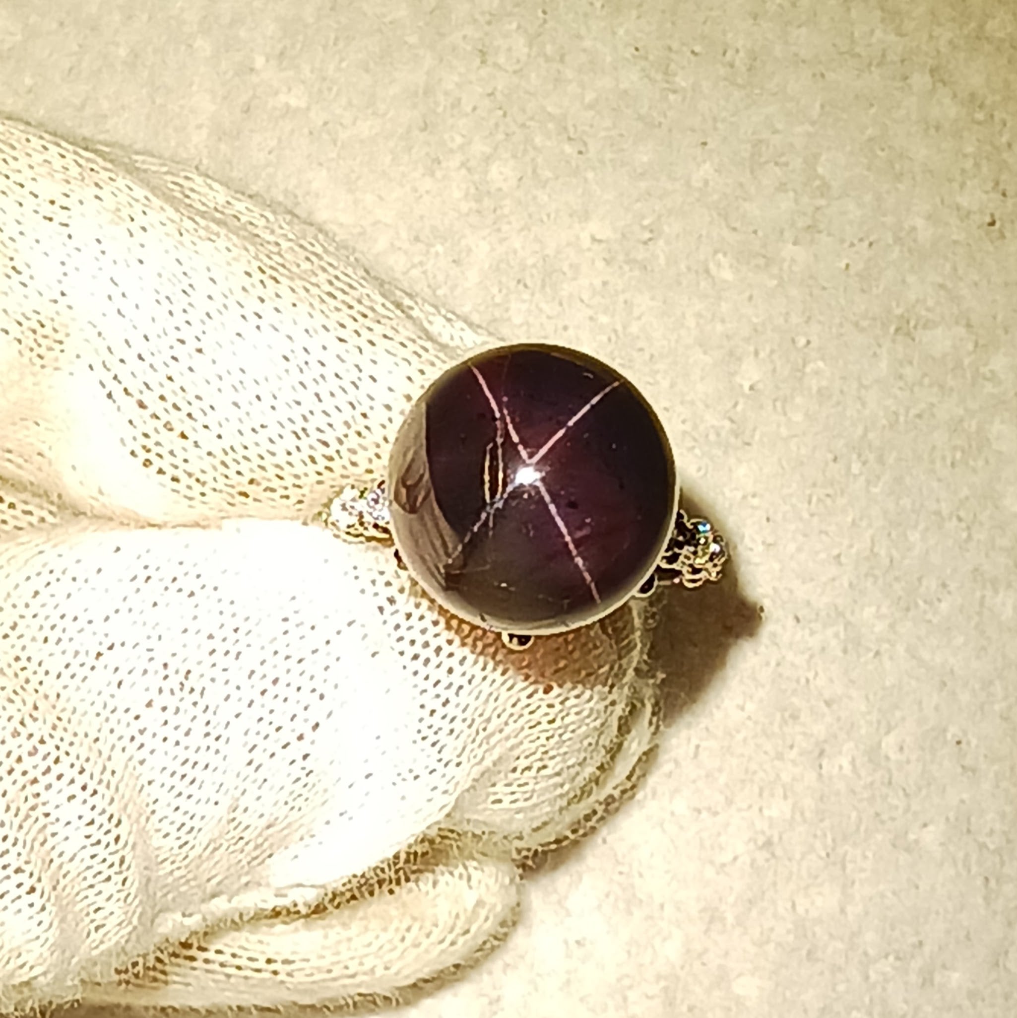 Star garnet ring store